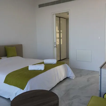 Luxury Mountain With Golf Club Villa Paphos